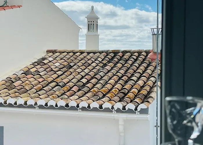 The Lemon Tree House By Intiholidays *